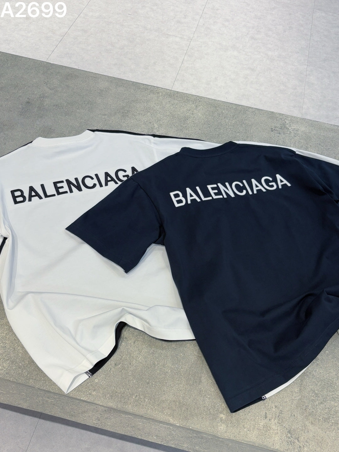 260428 New high-quality custom-made fabric embroidered T-shirt