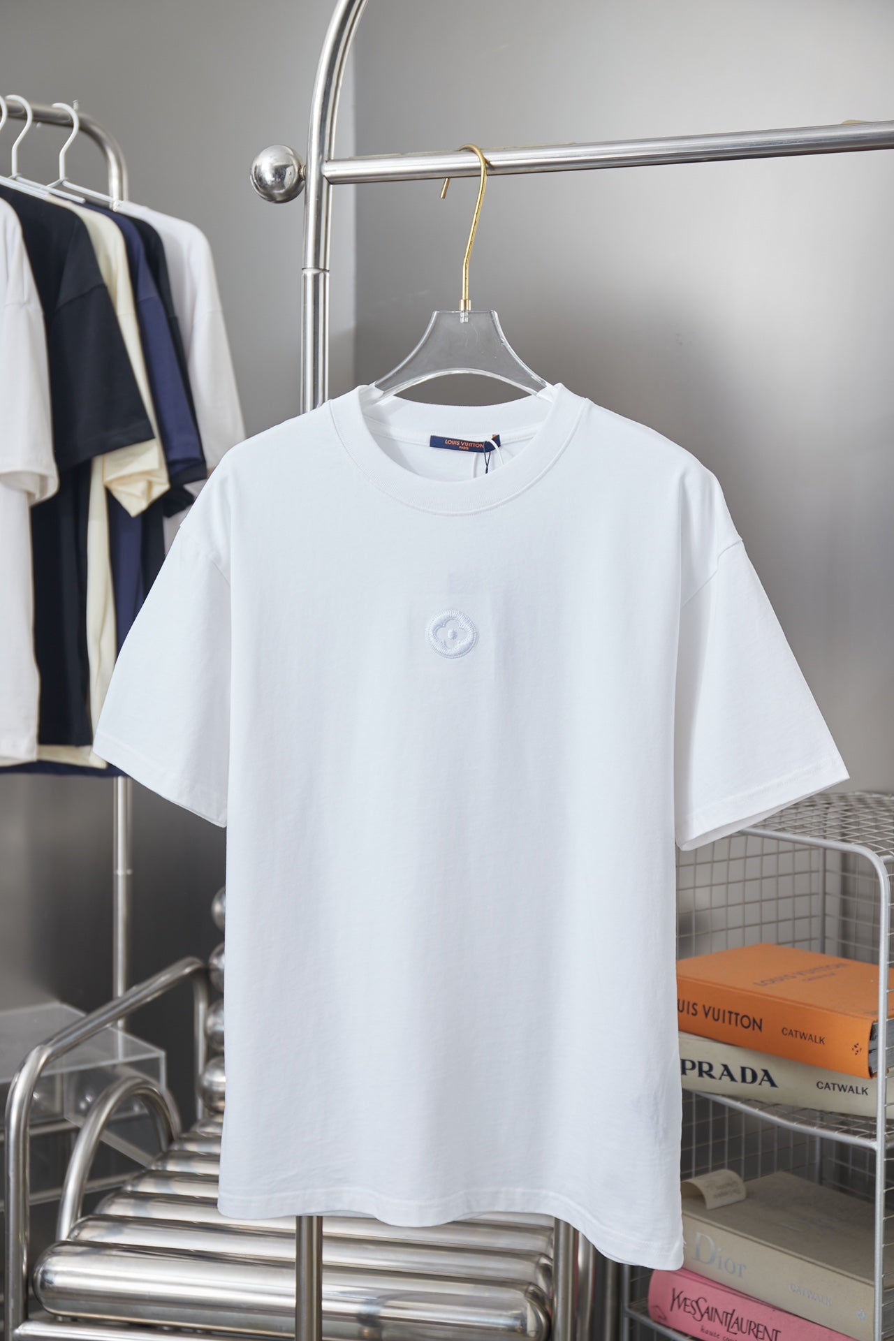 260428 New high-quality everyday-style embroidered T-shirt