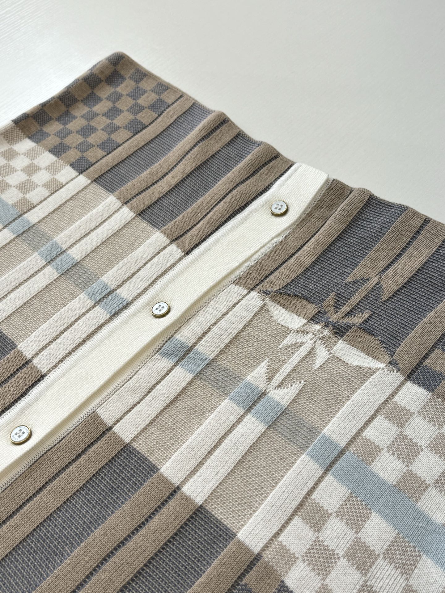 260428 New high-quality checked jacquard knitted short-sleeved shirt