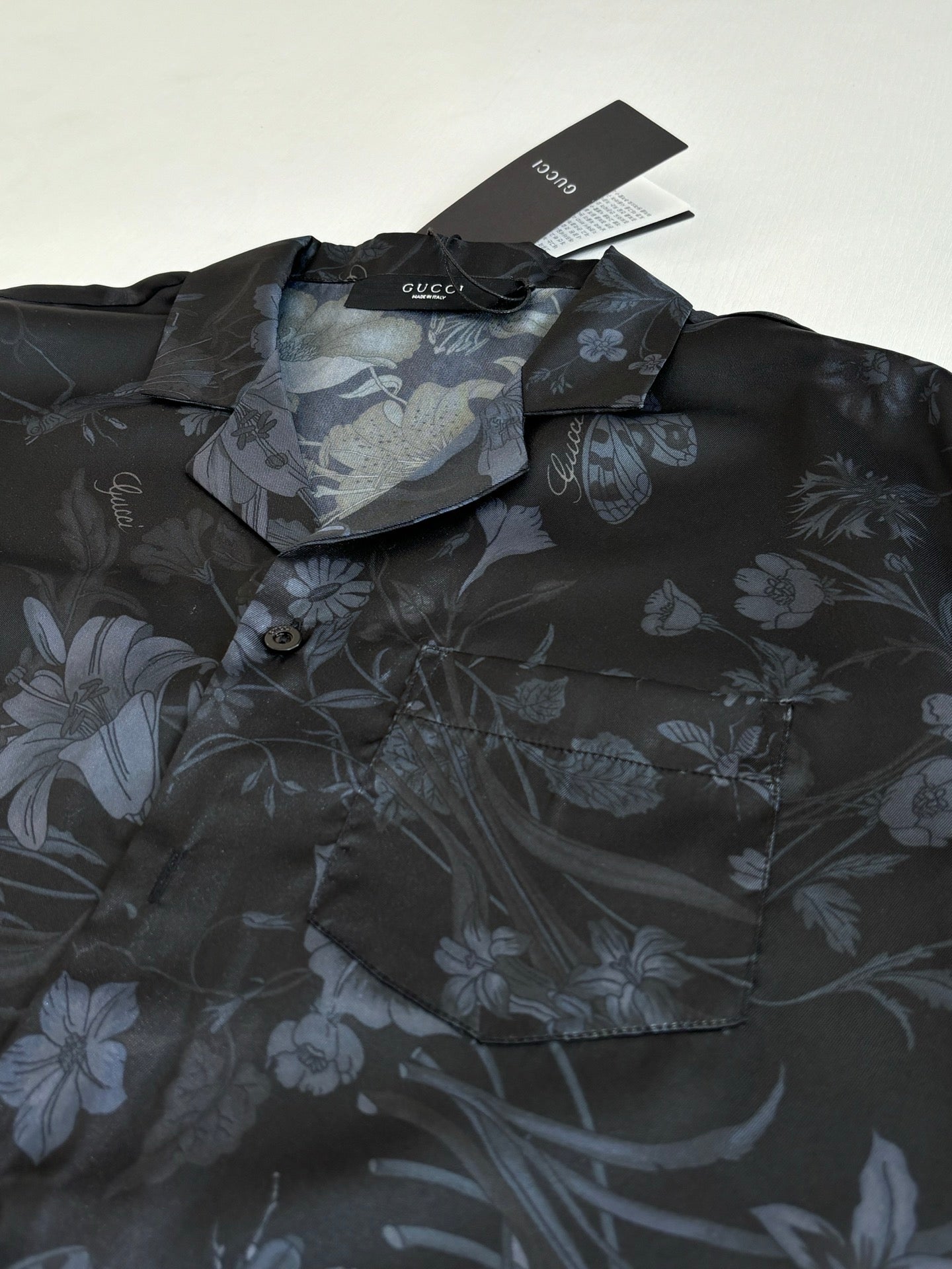 260428 New high-quality butterfly flower printed full-silk suit short-sleeved collar shirt