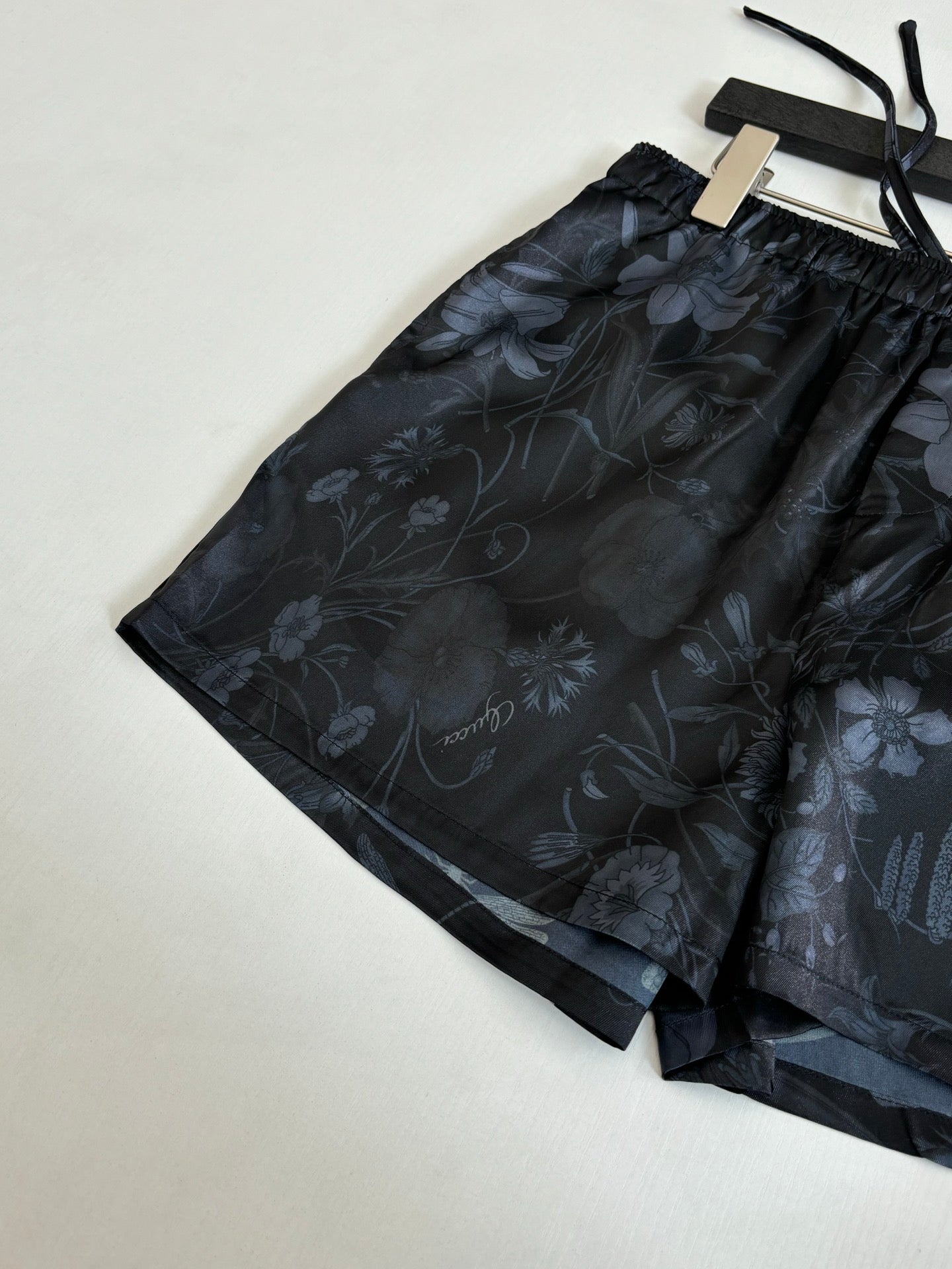 260428 New high-quality butterfly flower printed full-pattern brocade short pants set