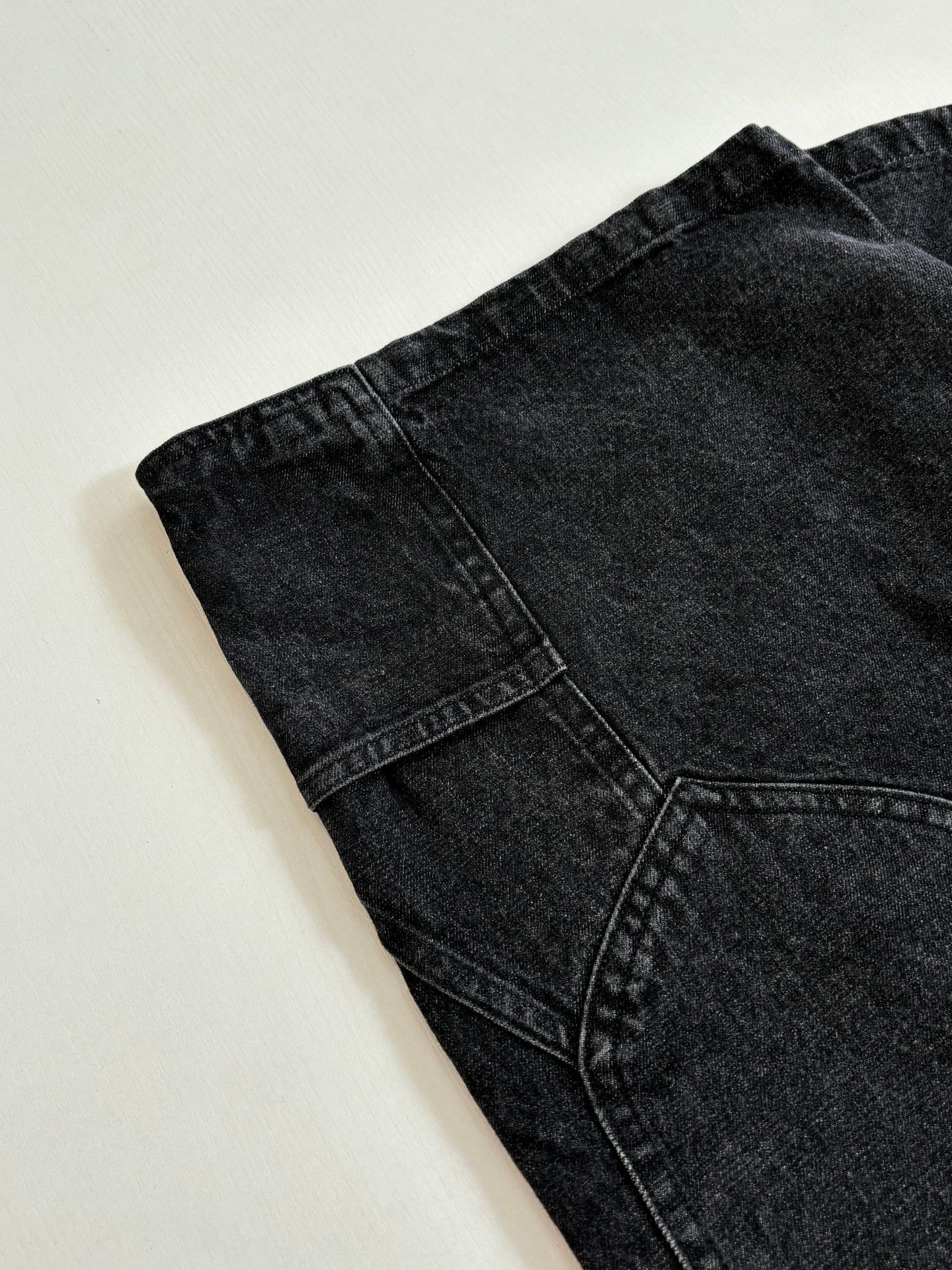 260428 New high-quality distressed and worn-out denim workwear shorts