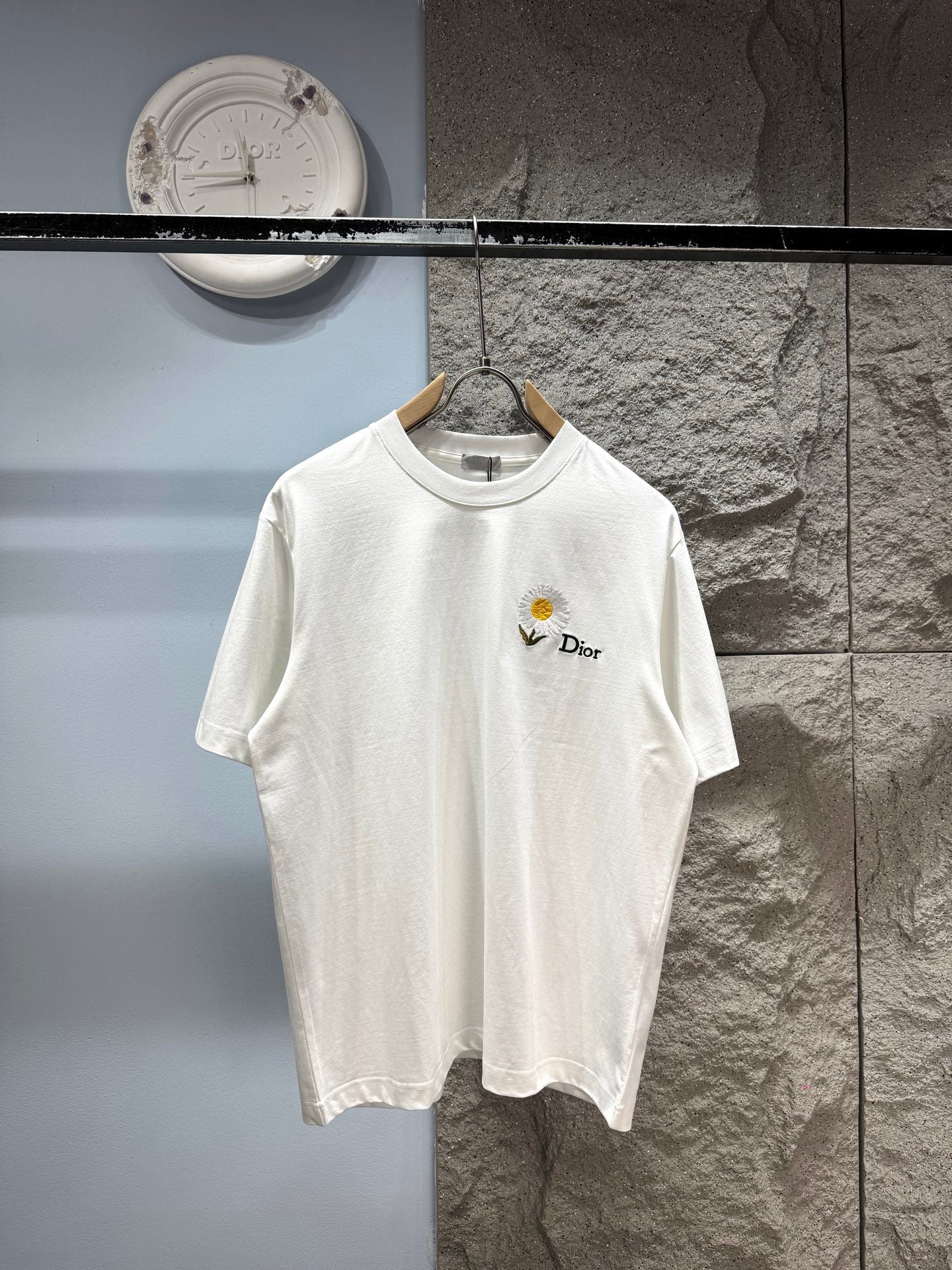 260428 New high-quality chrysanthemum embroidery T-shirt