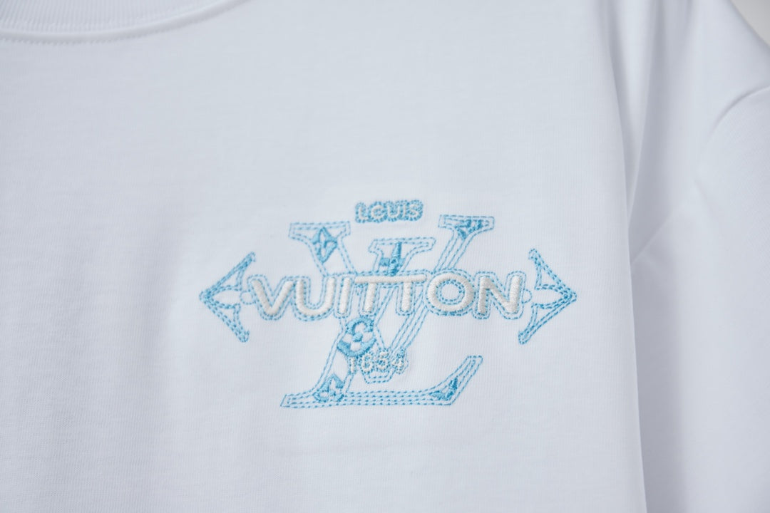 260428 New high-quality color-coordinated T-shirt