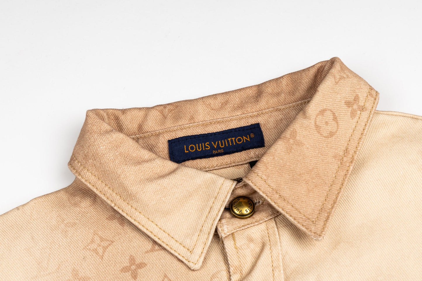260506 New high-quality faded double-pocket distressed denim shirt jacket