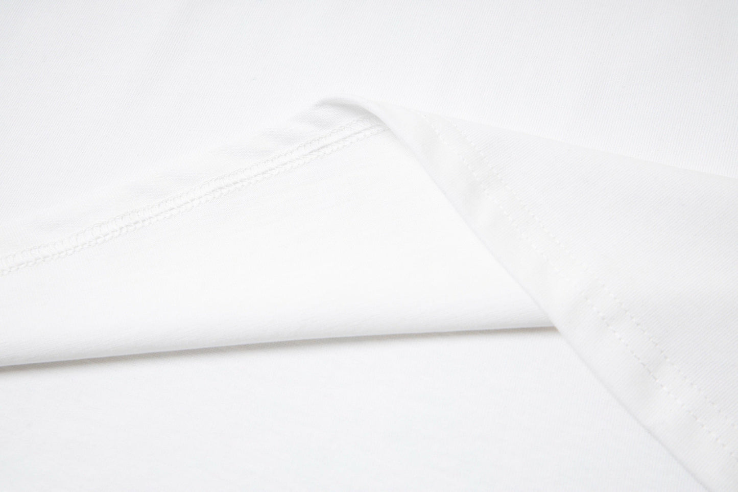 260506 New high-quality checked and embroidered T-shirt