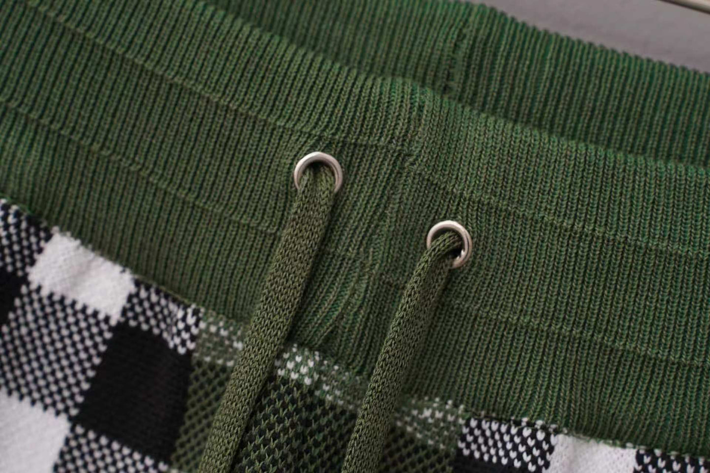 260506 New high-quality jacquard wool-spun cotton yarn checked woolen short pants