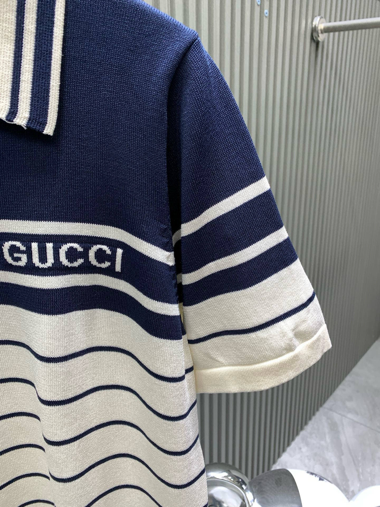 260506 New high-quality striped contrast knit polo shirt