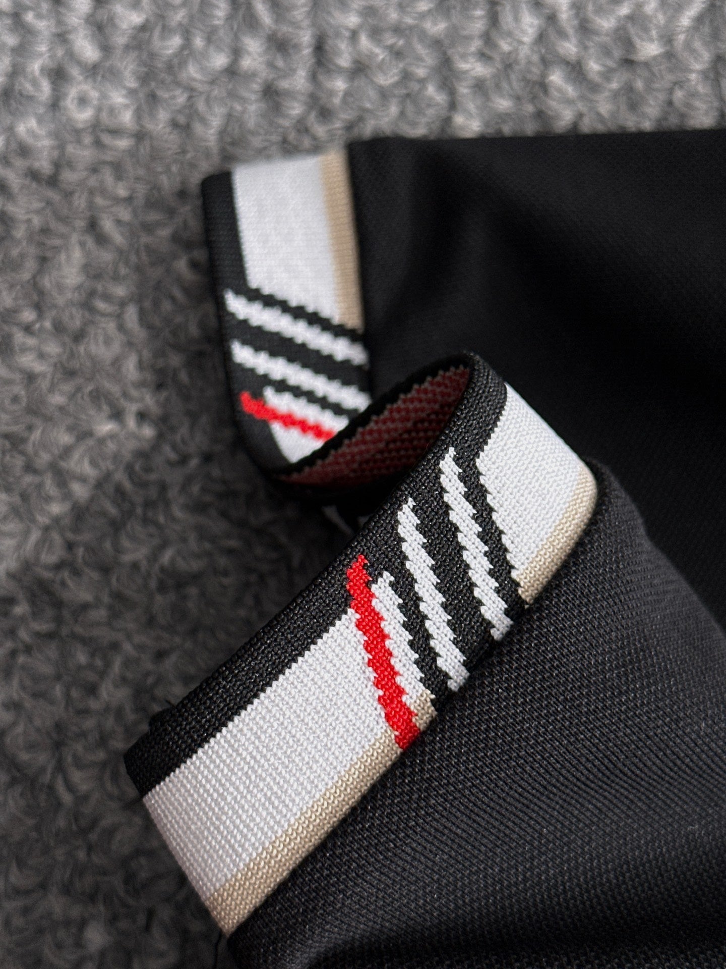 260511 New high-quality embroidered neckline jacquard patchwork design Polo shirt