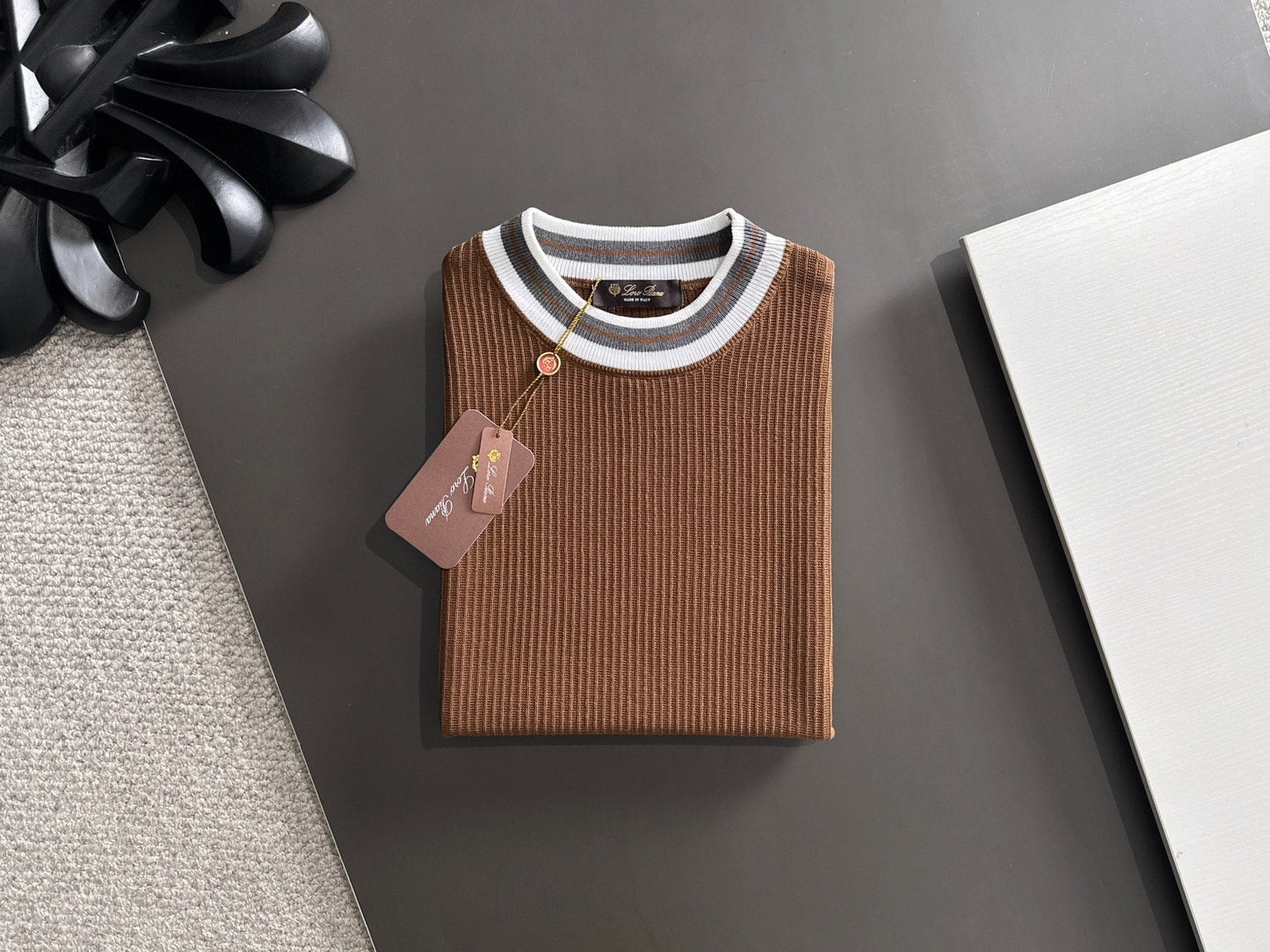260511 New high-quality combed cotton yarn interwoven neckline knitted T-shirt