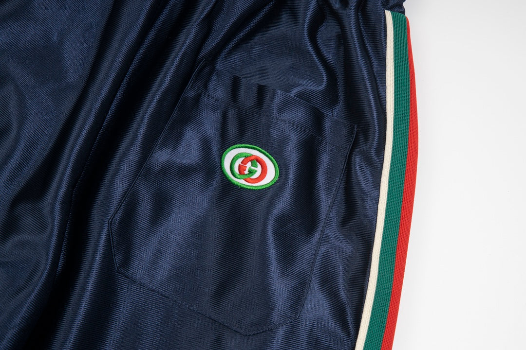 260511 New high-quality red and green striped velvet texture short pants