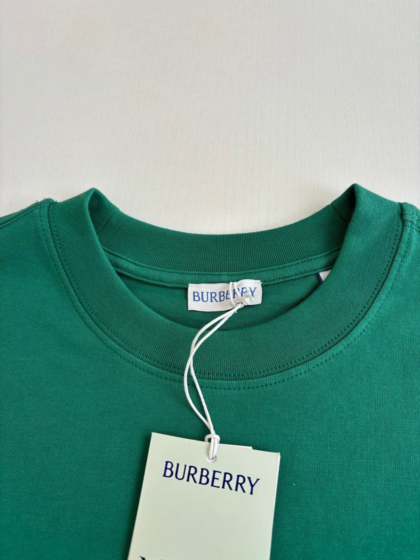 260521 New high-quality short-sleeved T-shirt with embroidered chest design