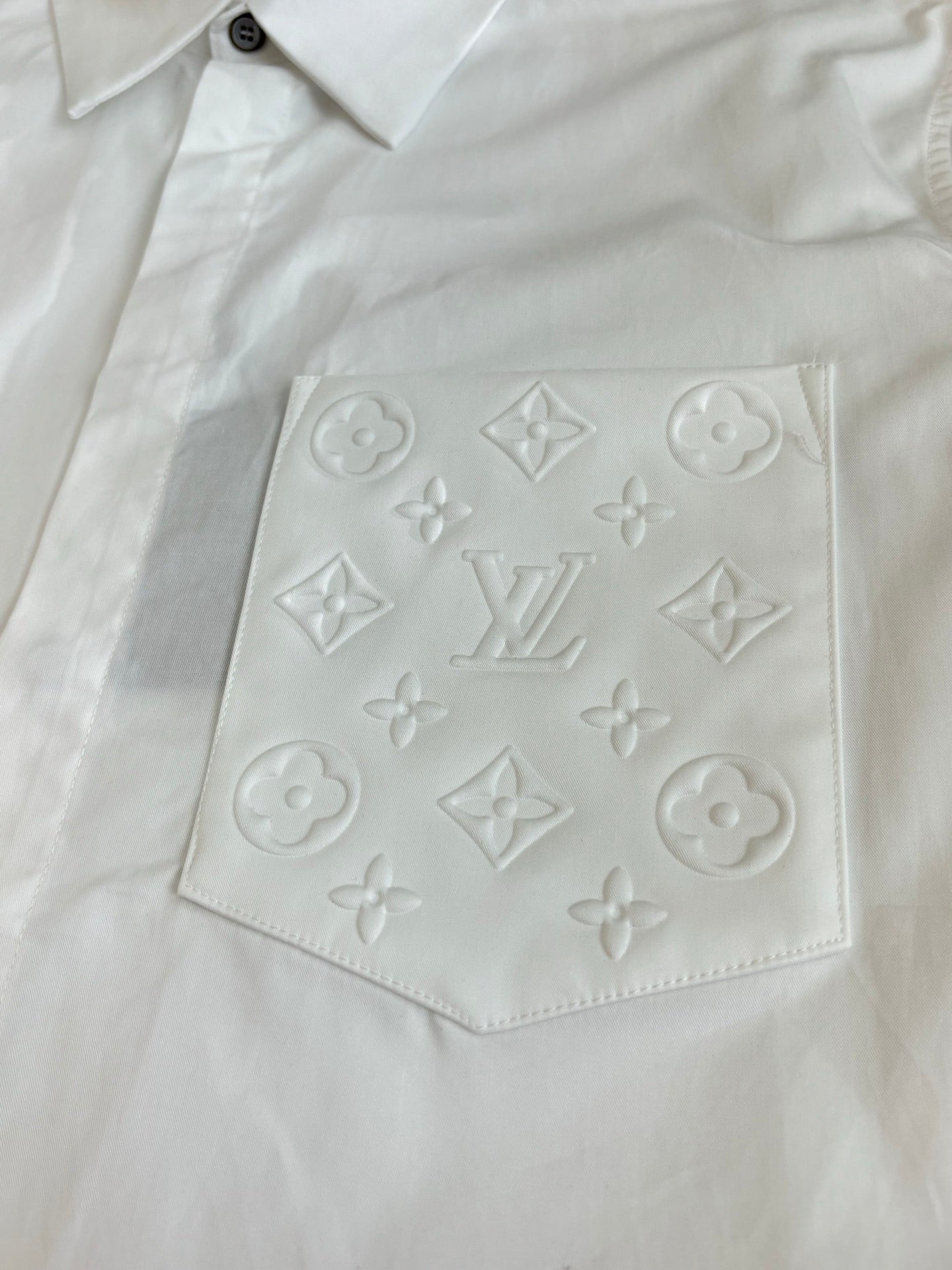 260521 New high-quality embroidered pocket crew-neck short-sleeved shirt