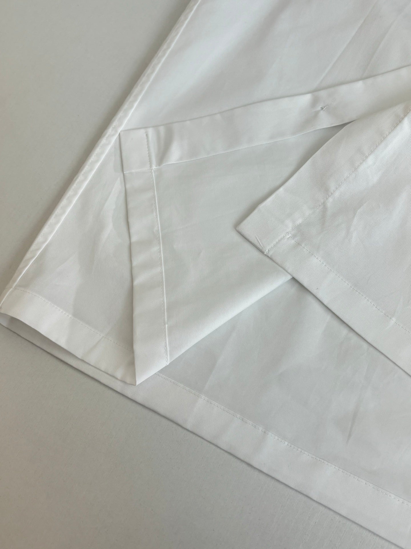 260521 New high-quality embroidered pocket crew-neck short-sleeved shirt