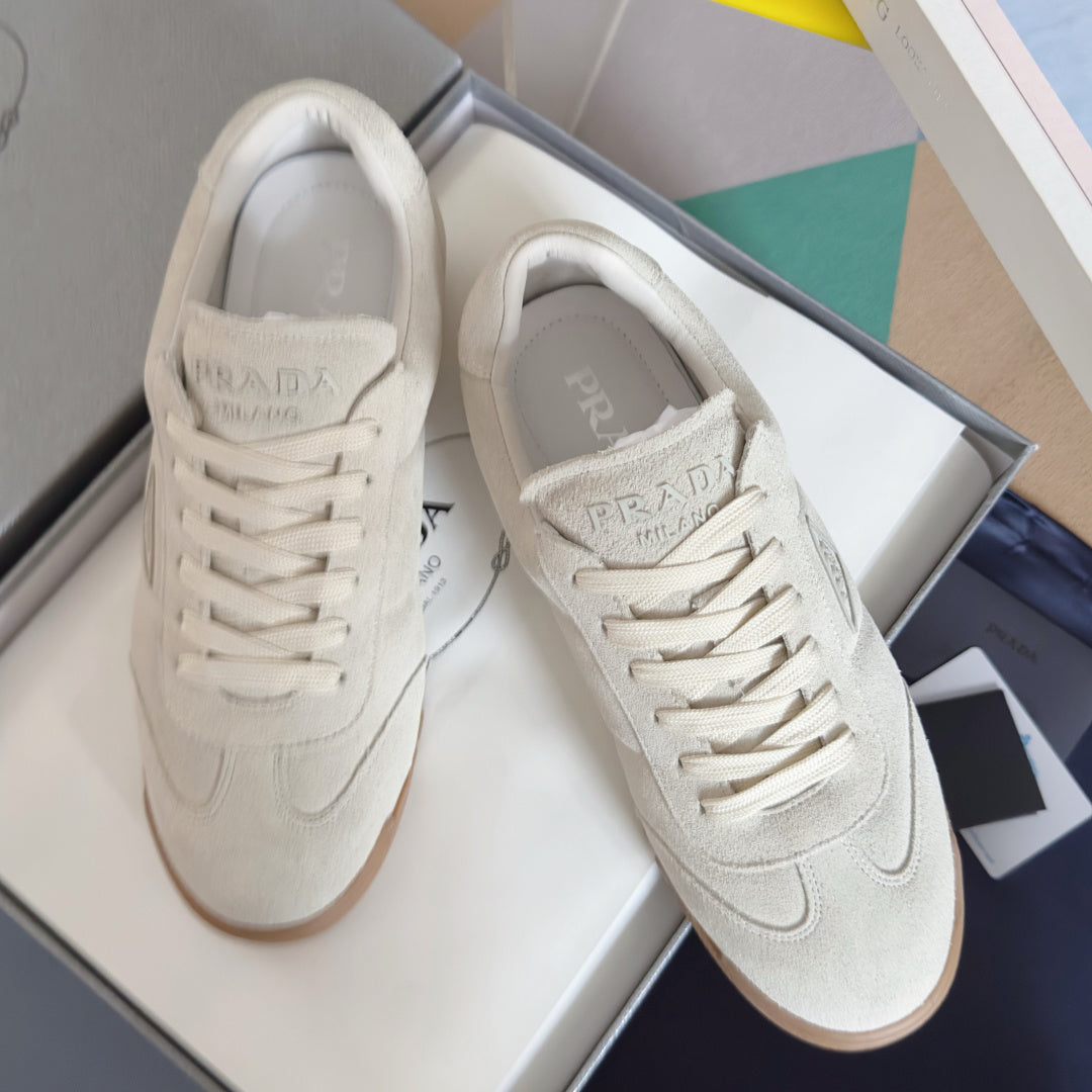 260521 New high-quality triangular logo outdoor fashion sports shoes