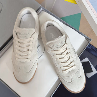 260521 New high-quality triangular logo outdoor fashion sports shoes