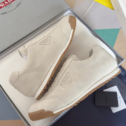 260521 New high-quality triangular logo outdoor fashion sports shoes