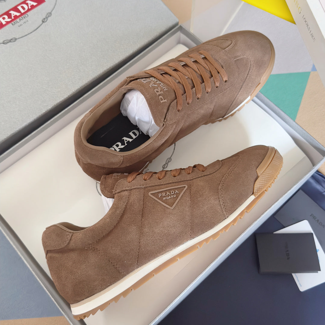 260521 New high-quality triangular logo outdoor fashion sports shoes