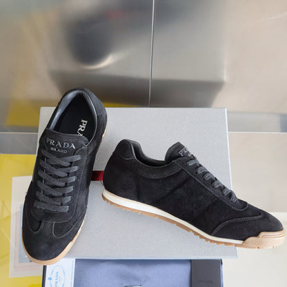 260521 New high-quality triangular logo outdoor fashion sports shoes