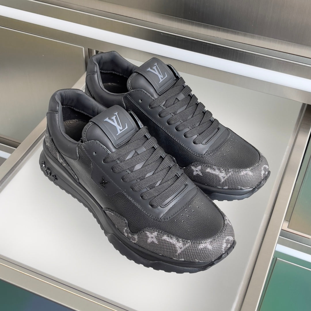 260521New high-quality and new-color outdoor fashion sports shoes