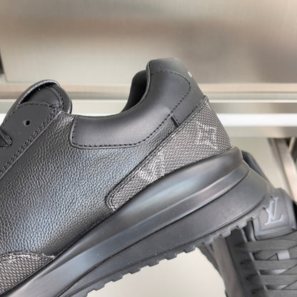 260521New high-quality and new-color outdoor fashion sports shoes