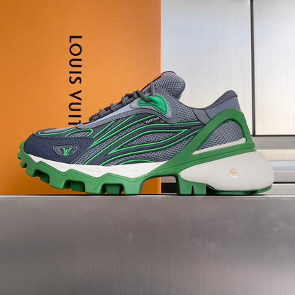 260521 New high-quality, soft and thick-soled outdoor sports shoes