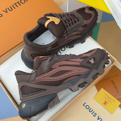 260521 New high-quality, soft and thick-soled outdoor sports shoes