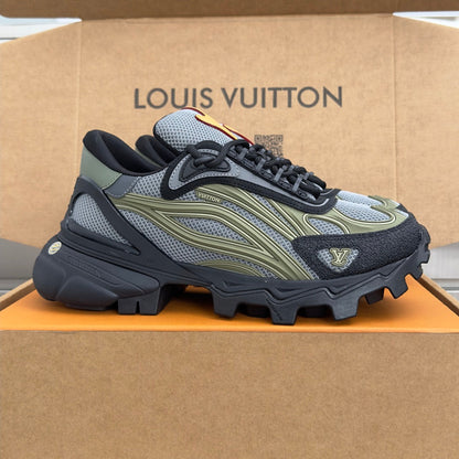 260521 New high-quality, soft and thick-soled outdoor sports shoes
