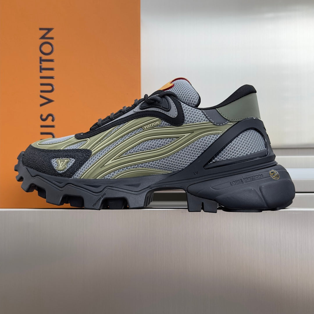 260521 New high-quality, soft and thick-soled outdoor sports shoes