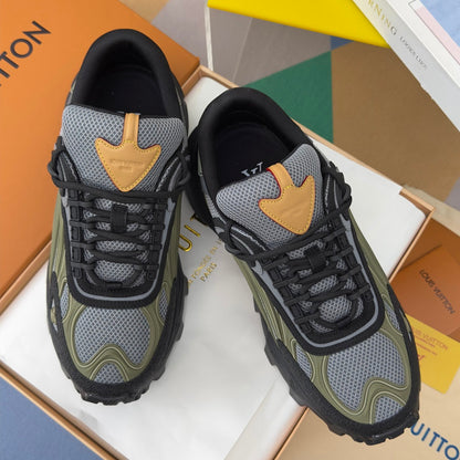260521 New high-quality, soft and thick-soled outdoor sports shoes