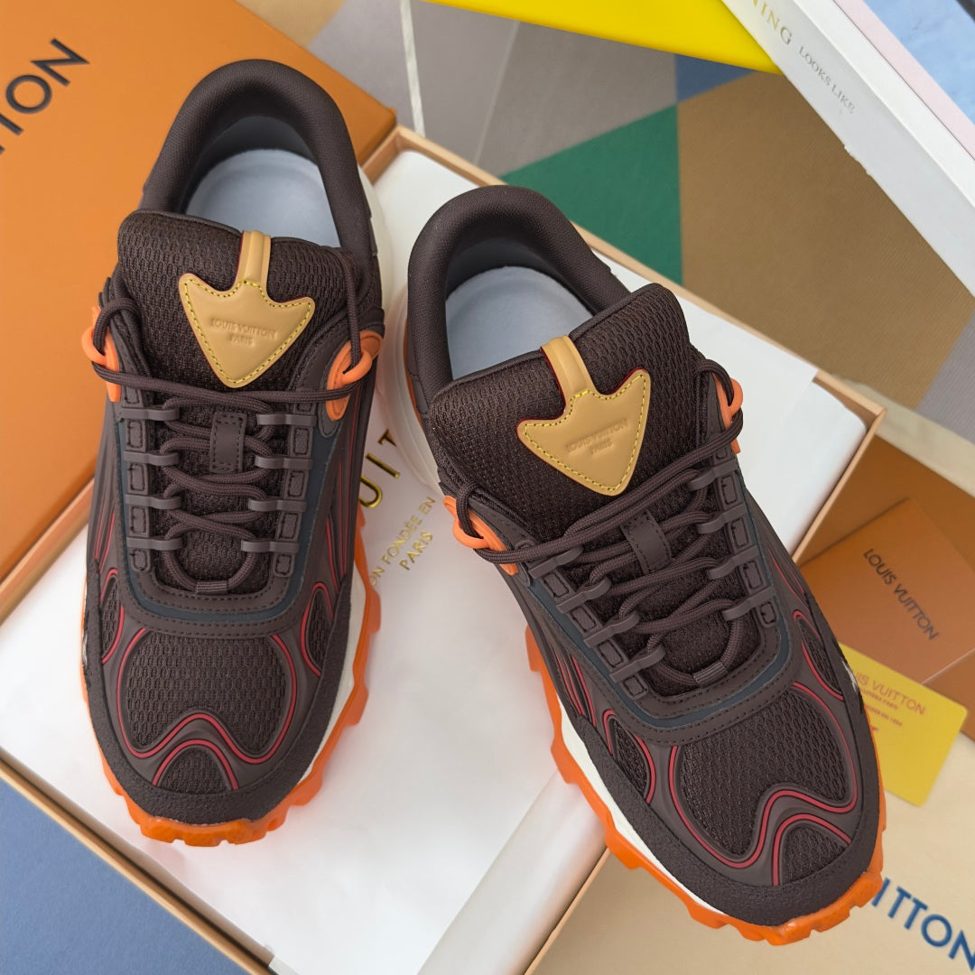 260521 New high-quality, soft and thick-soled outdoor sports shoes