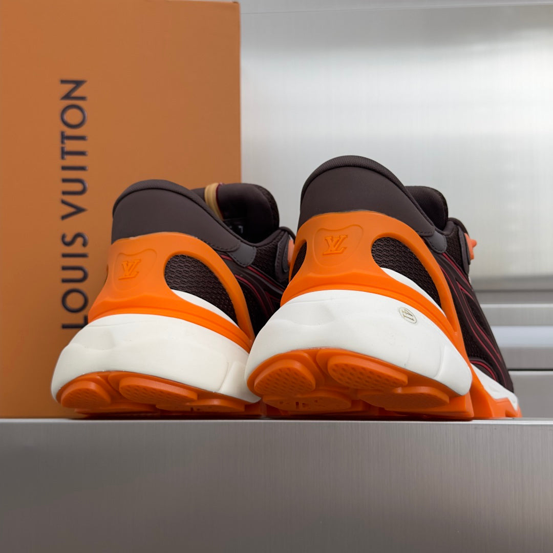 260521 New high-quality, soft and thick-soled outdoor sports shoes