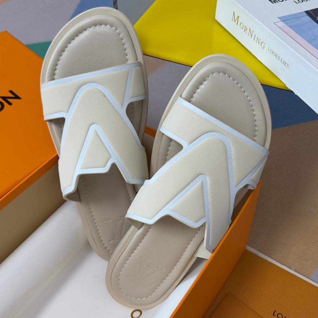 260521 New high-quality soft grain leather slippers