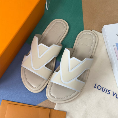 260521 New high-quality soft grain leather slippers