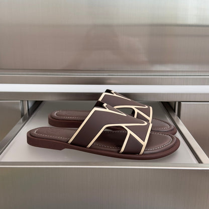260521 New high-quality soft grain leather slippers