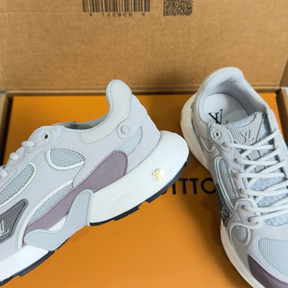 260526 New high-quality and new color knitted technological fabric sports shoes