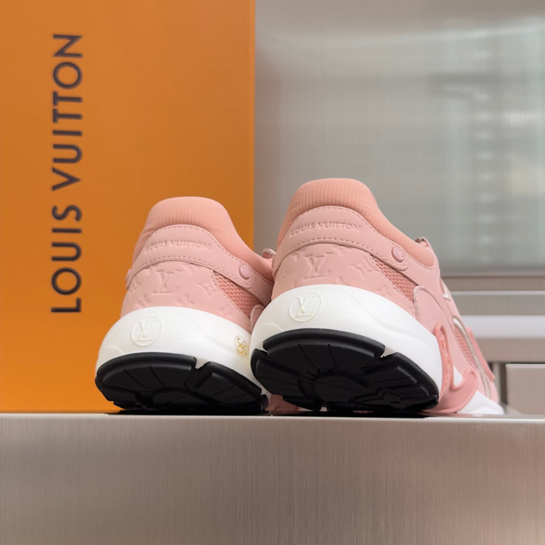 260526 New high-quality and new color knitted technological fabric sports shoes