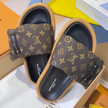 260526 New high-quality, new color combination Velcro platform sandals