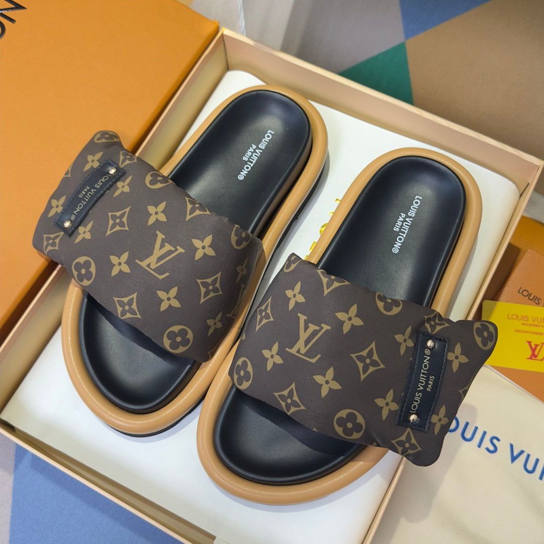 260526 New high-quality, new color combination Velcro platform sandals