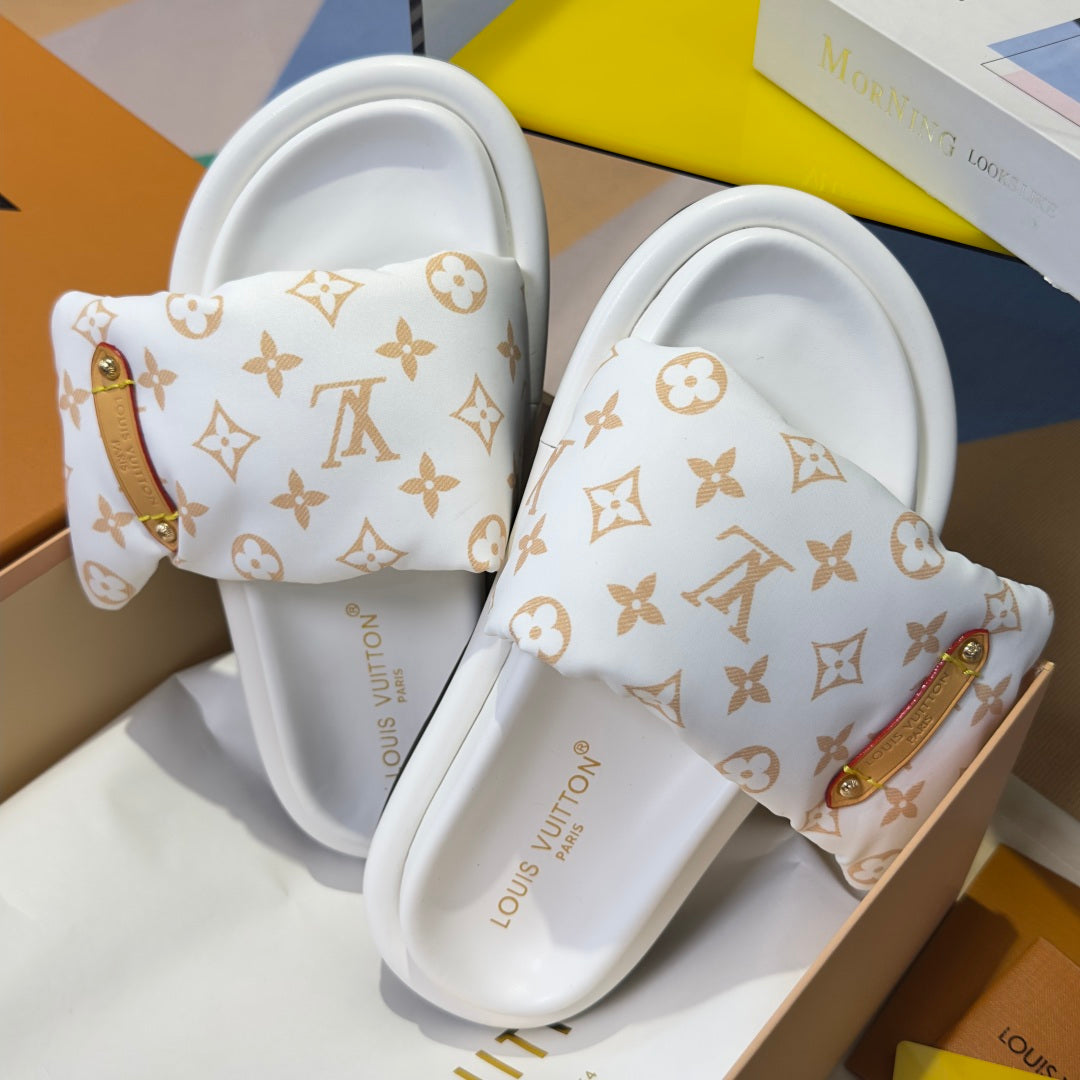 260526 New high-quality, new color combination Velcro platform sandals