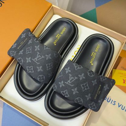 260526 New high-quality, new color combination Velcro platform sandals