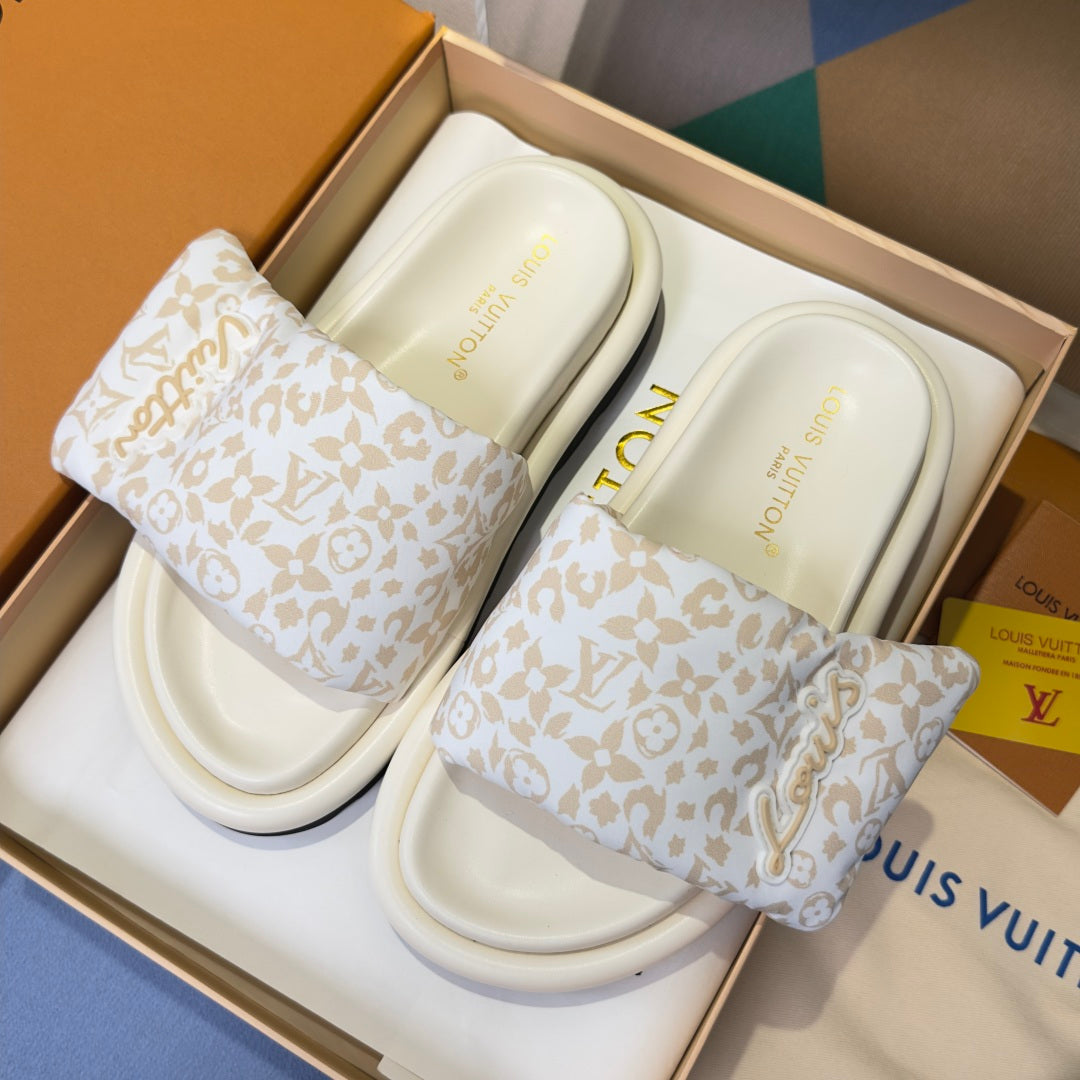 260526 New high-quality, new color combination Velcro platform sandals