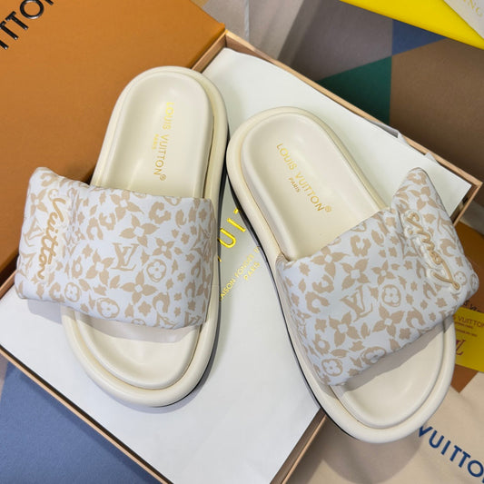 260526 New high-quality, new color combination Velcro platform sandals
