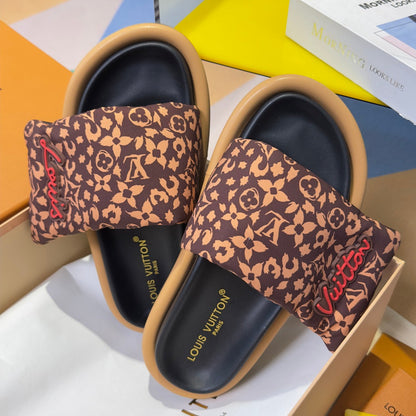 260526 New high-quality, new color combination Velcro platform sandals