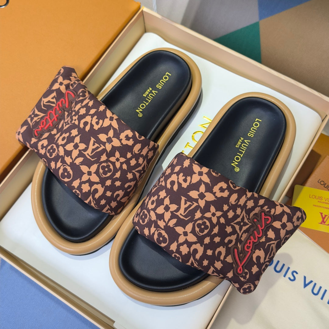 260526 New high-quality, new color combination Velcro platform sandals