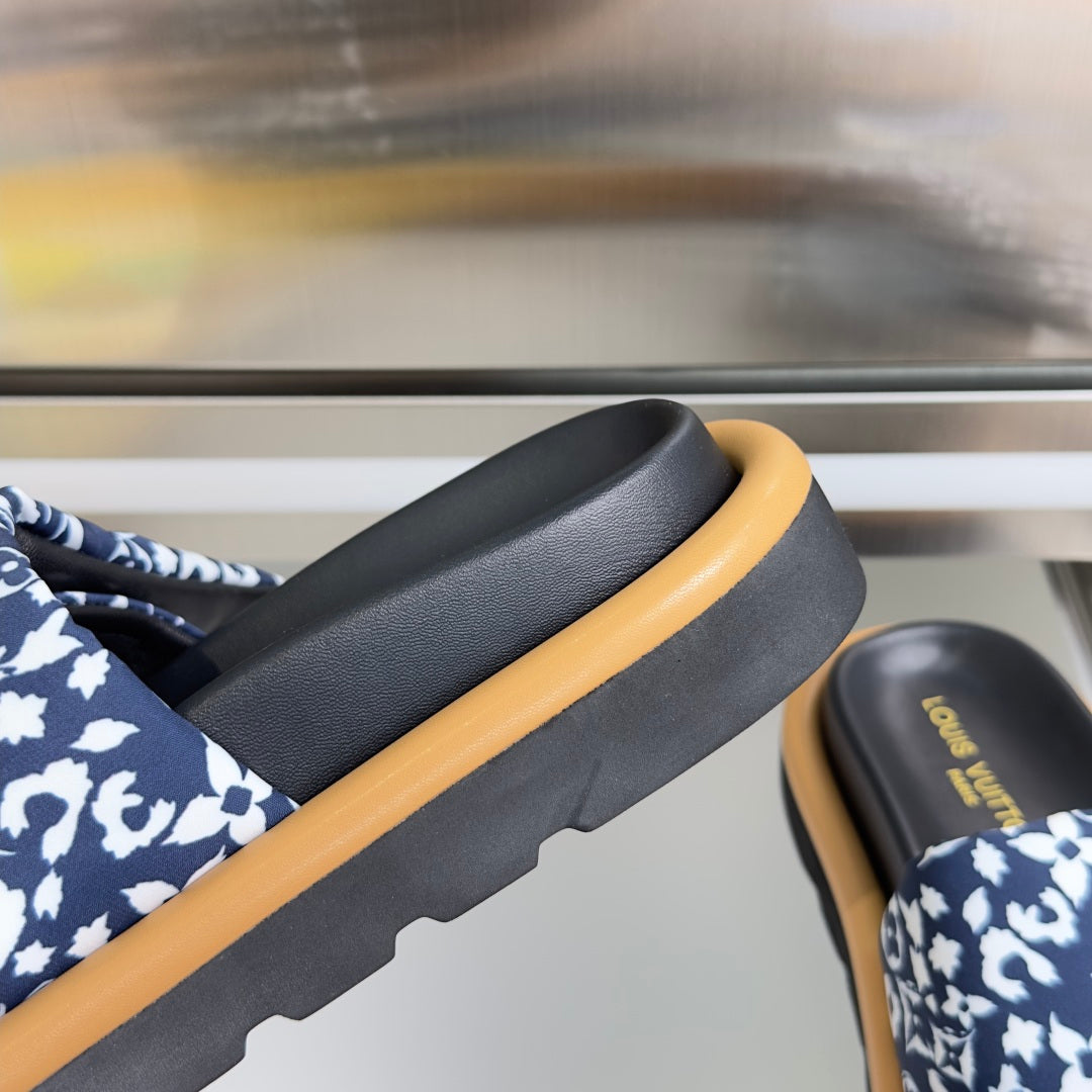 260526 New high-quality, new color combination Velcro platform sandals