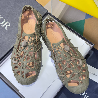 260526 New high-quality summer vine-patterned breathable mesh slippers