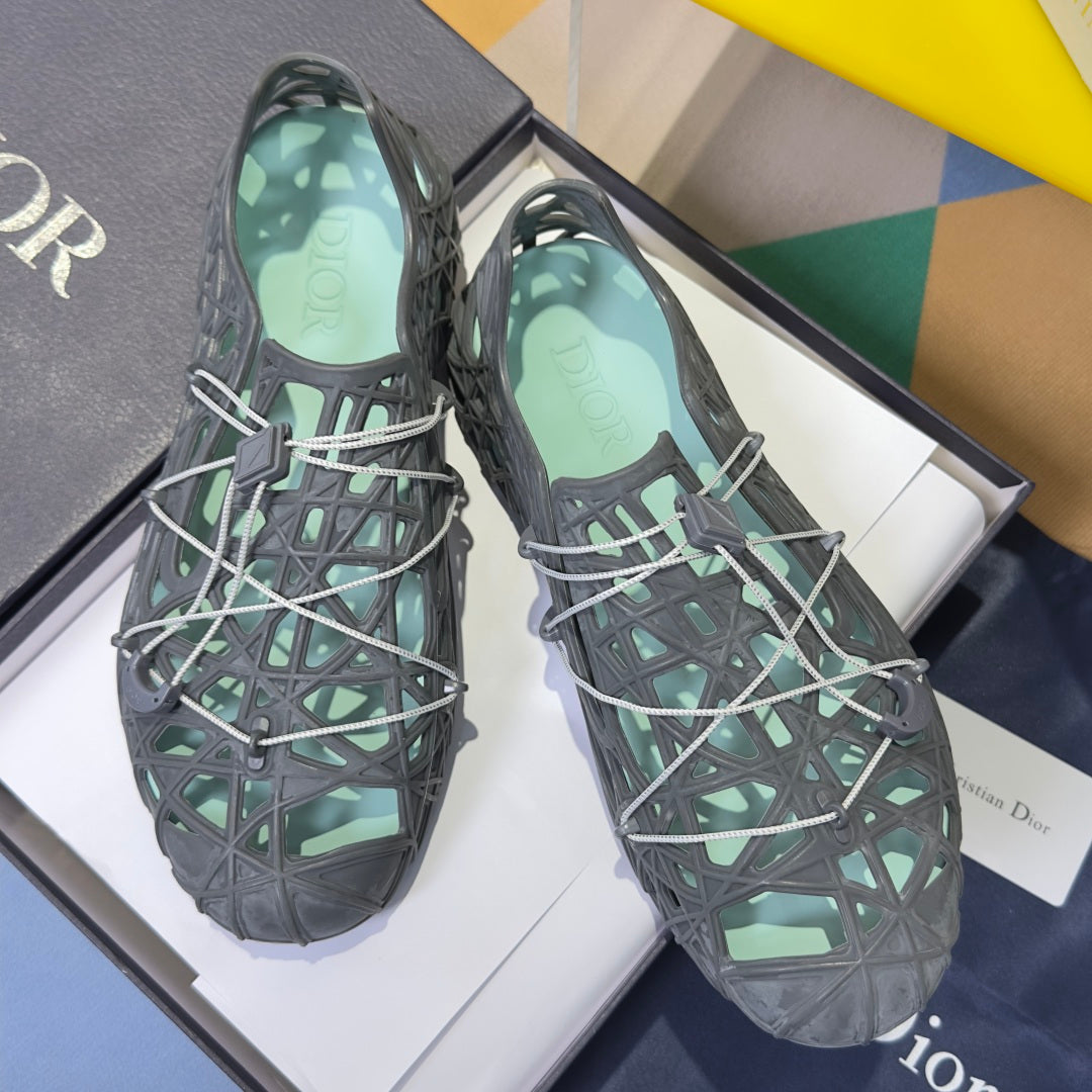 260526 New high-quality summer vine-patterned breathable mesh slippers