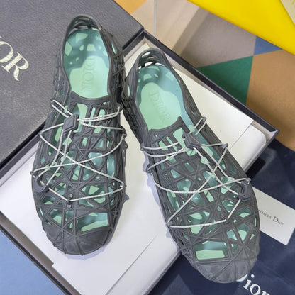 260526 New high-quality summer vine-patterned breathable mesh slippers
