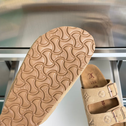 260526 New high-quality, new color, fashionable and casual sandals